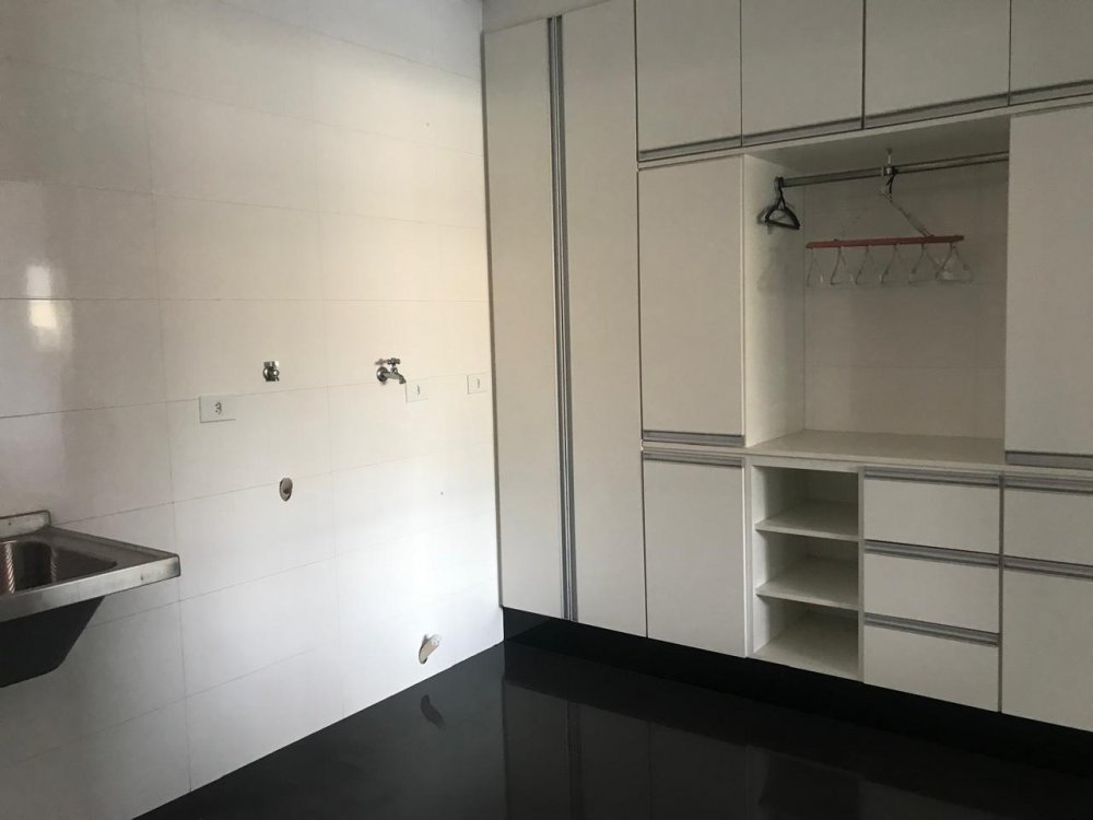 Casa, 3 quartos, 330 m² - Foto 35