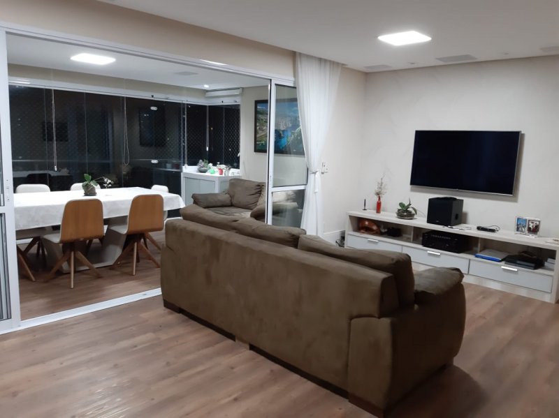 Apartamento - Venda - Jardim Flor da Montanha - Guarulhos - SP