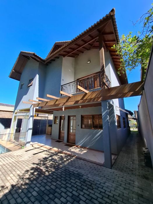 Casa em Condomínio - Venda - Jardim das Cerejeiras - Arujá - SP