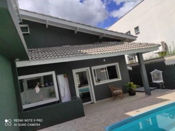 Casa 05 dorm. para Loca��o Condominio Hills III - Aruj� � SP