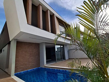 Casa a Venda com 4 su�tes 355m2 no Real Park Aruj�